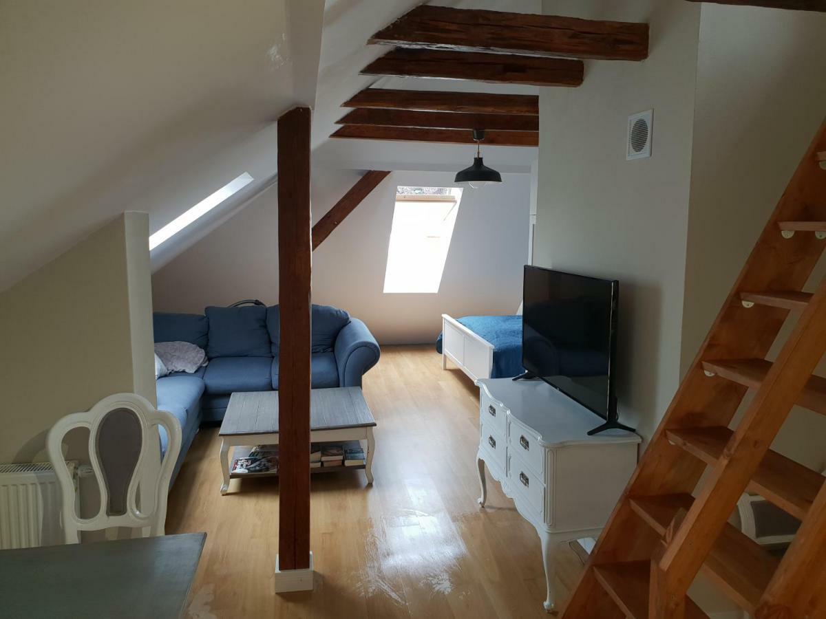 Apartamenty Deptak Цехоцинек Номер фото