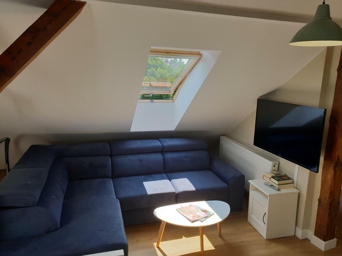 Apartamenty Deptak Цехоцинек Экстерьер фото